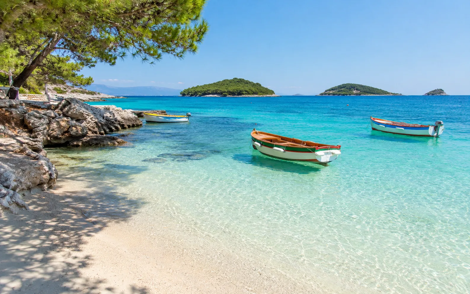Turquoise lagoons of Ksamil